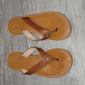 Aldos Sandal